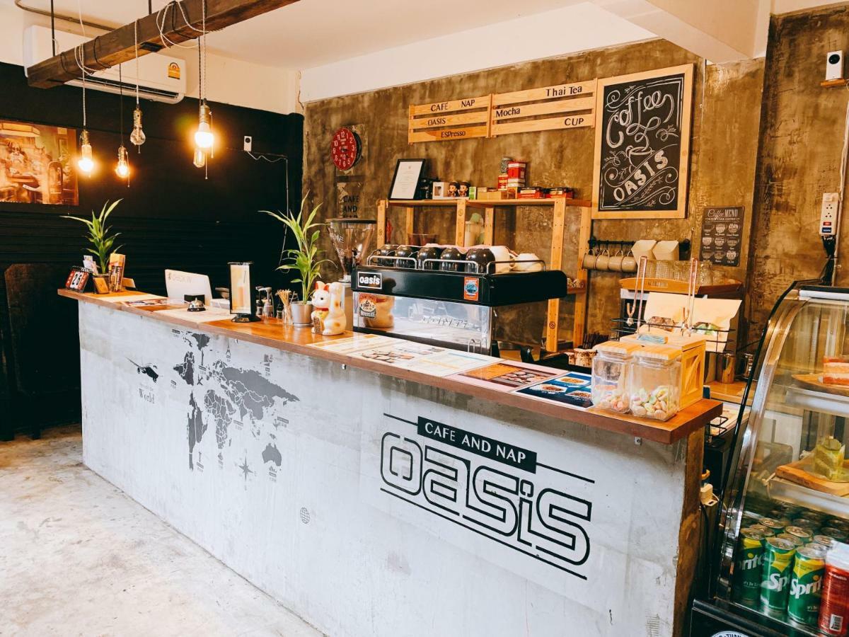 Oasis Cafe And Nap Hostel กรุงเทพมหานคร ภายนอก รูปภาพ