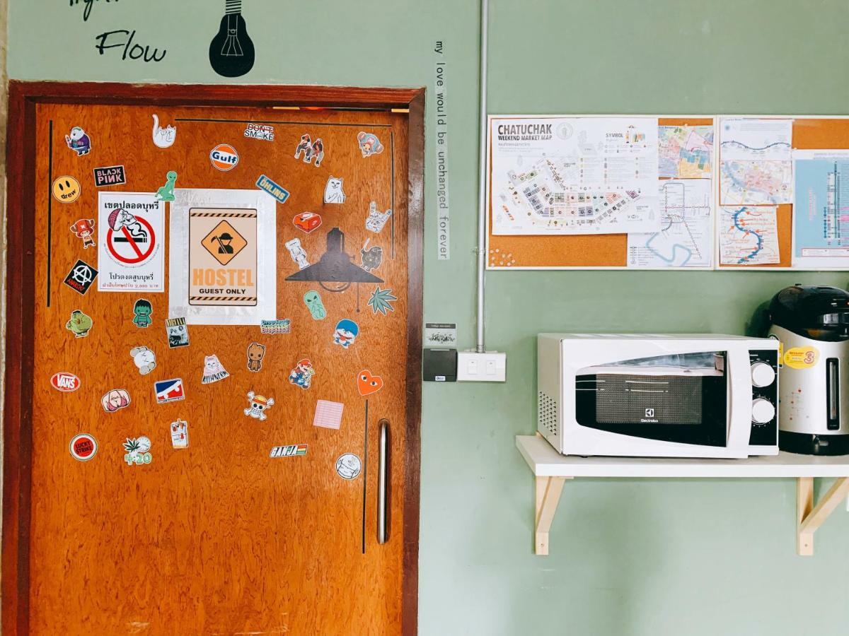 Oasis Cafe And Nap Hostel กรุงเทพมหานคร ภายนอก รูปภาพ
