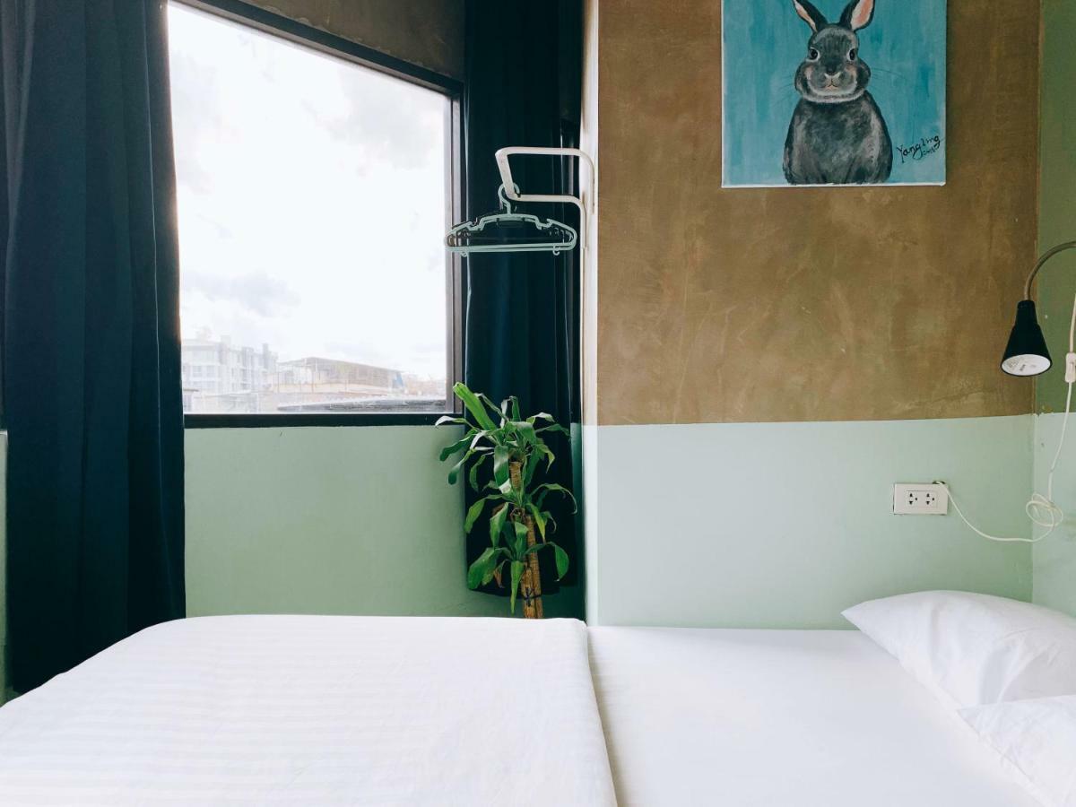 Oasis Cafe And Nap Hostel กรุงเทพมหานคร ภายนอก รูปภาพ